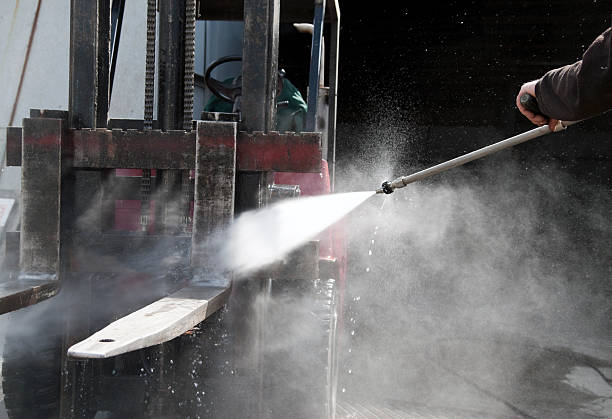 Why Choose Our Pressure Washing Services in Maryland